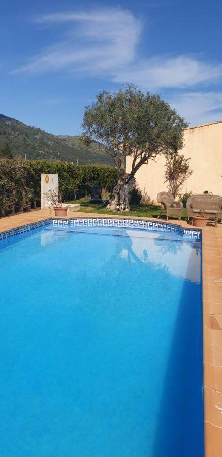finca son gallina con piscina y jardín en Sa Pobla, ideal para 6 personas Exterior foto